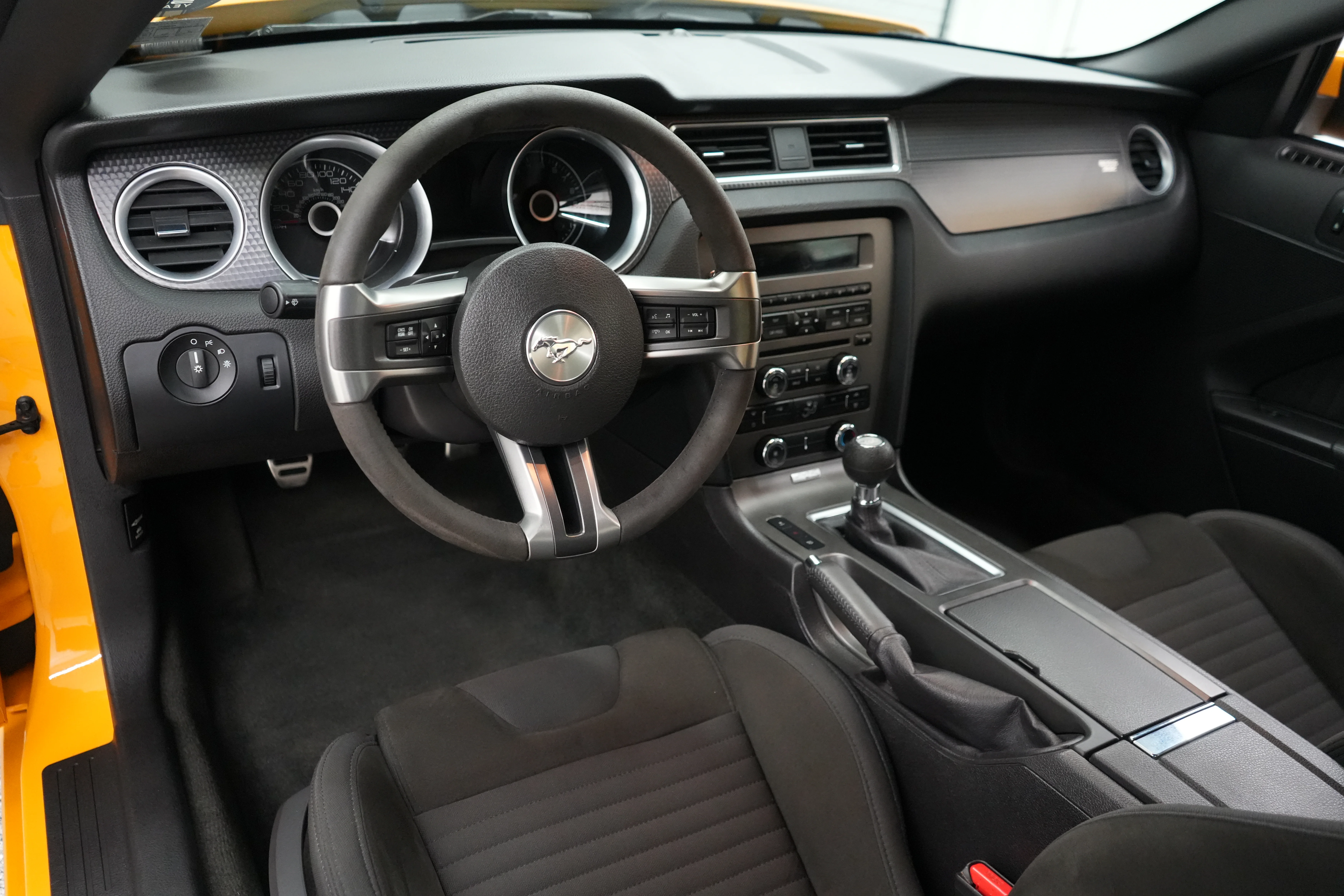 2013 Ford Mustang Boss 302 - Photo 38