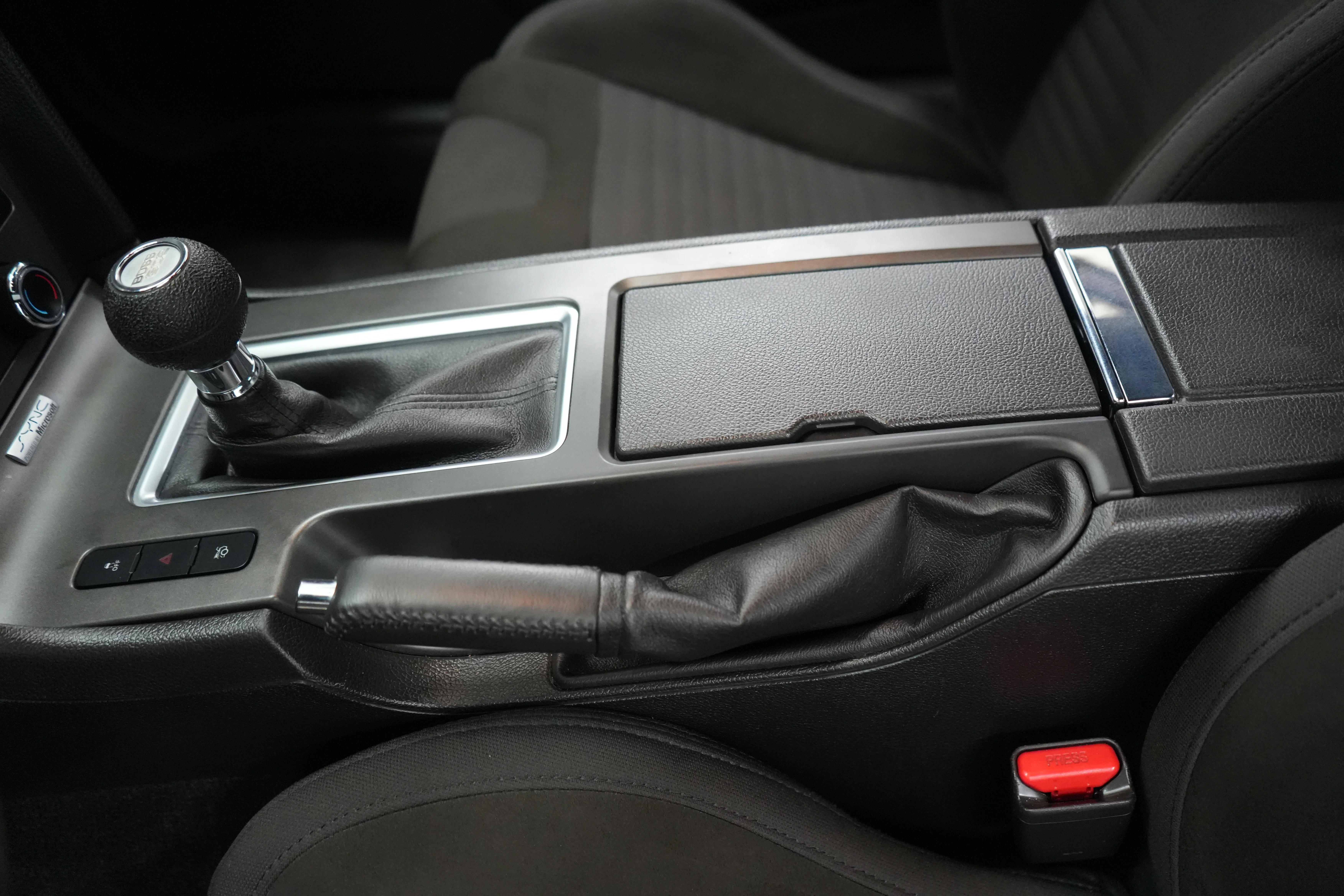 2013 Ford Mustang Boss 302 - Photo 40
