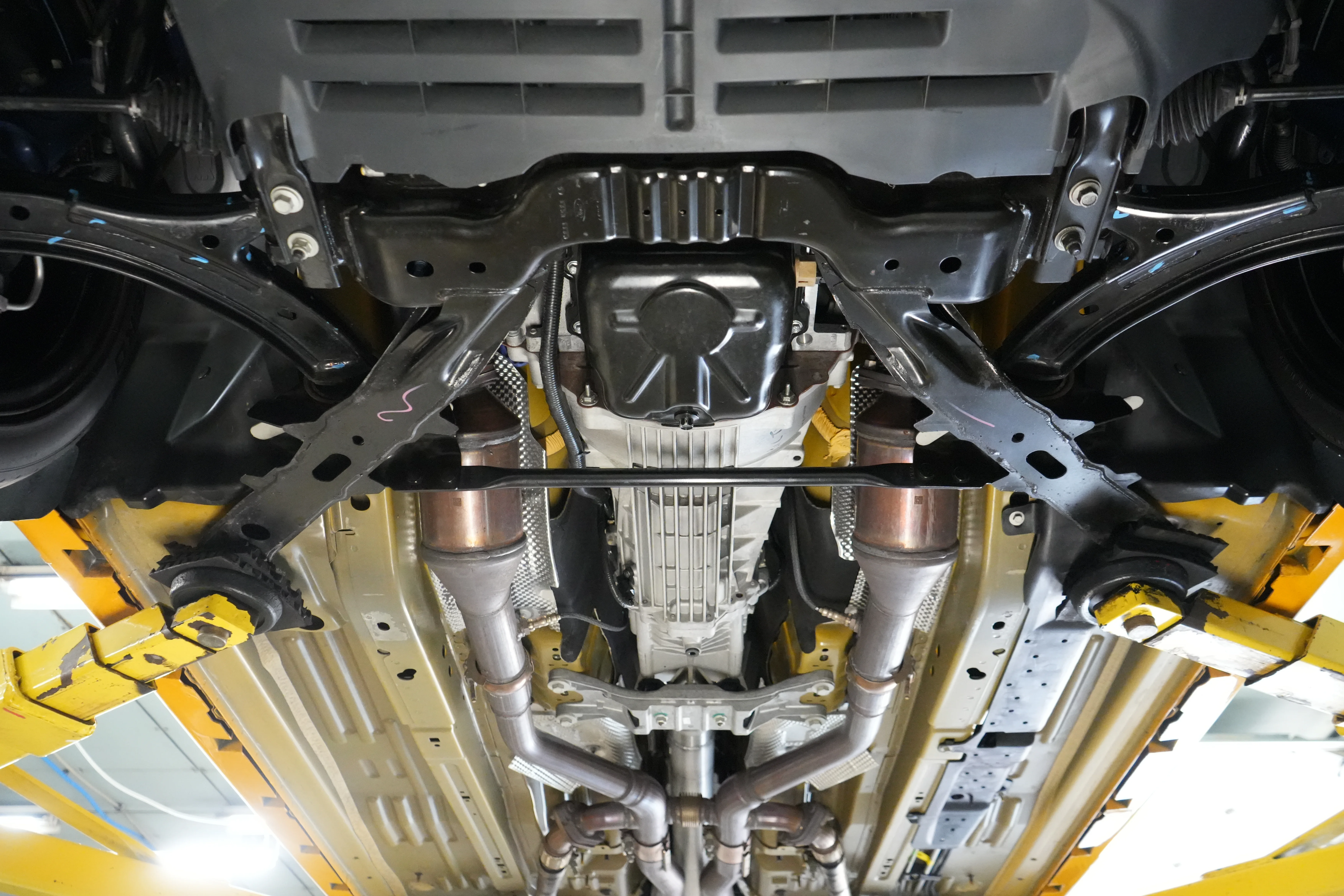2013 Ford Mustang Boss 302 - Photo 82