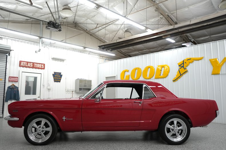 1965 Ford Mustang 6