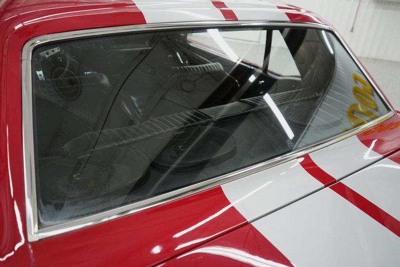 1965 Ford Mustang 10
