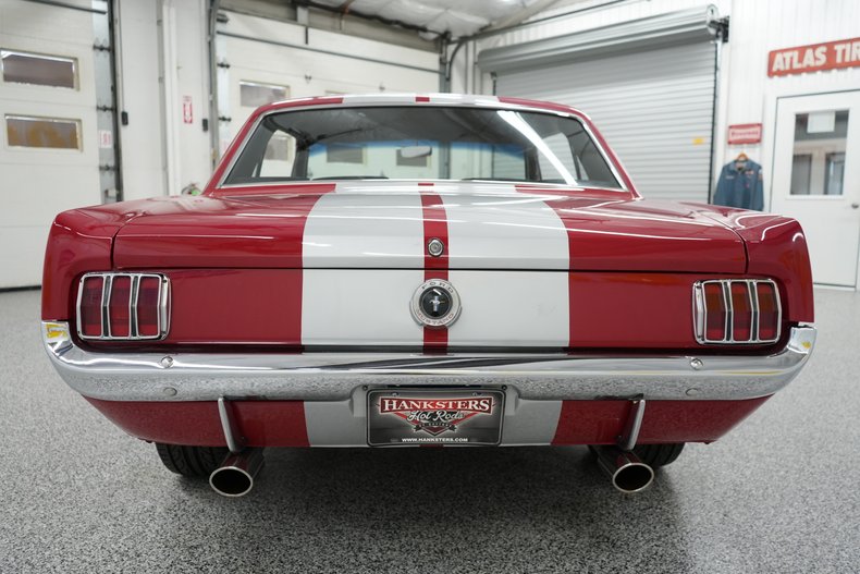1965 Ford Mustang 12