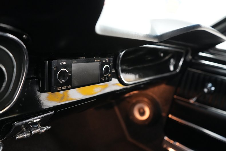 1965 Ford Mustang 43