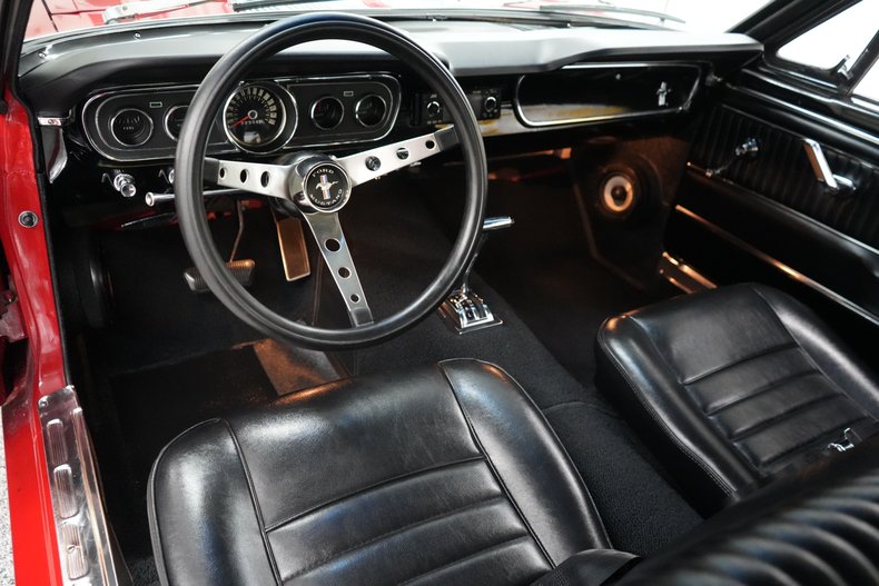1965 Ford Mustang 42