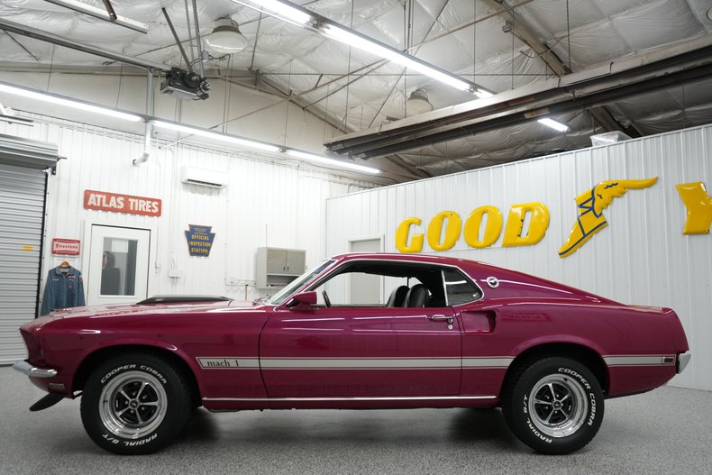 1969 Ford Mustang Mach 1 6