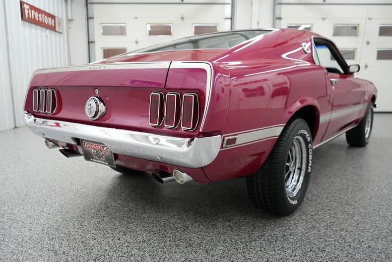 1969 Ford Mustang Mach 1 16