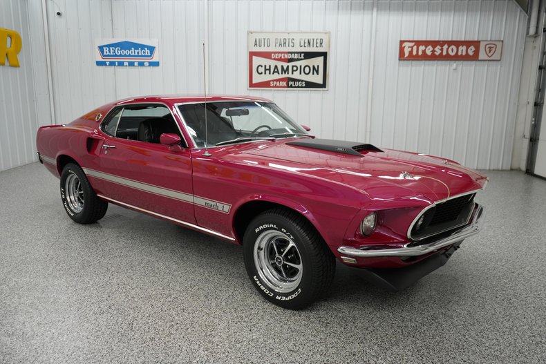 1969 Ford Mustang Mach 1 19