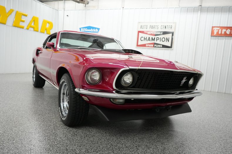 1969 Ford Mustang Mach 1 22