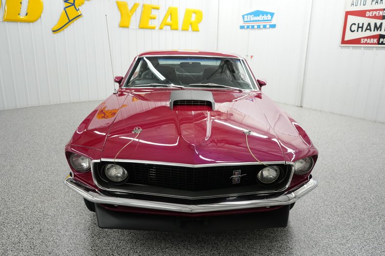 1969 Ford Mustang Mach 1 27
