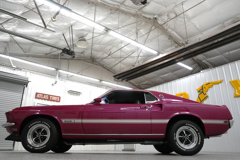 1969 Ford Mustang Mach 1 76