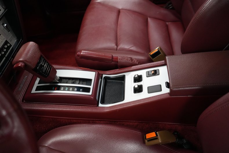 1986 Nissan 300ZX 2+2 39