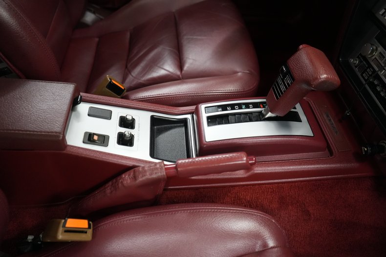 1986 Nissan 300ZX 2+2 54