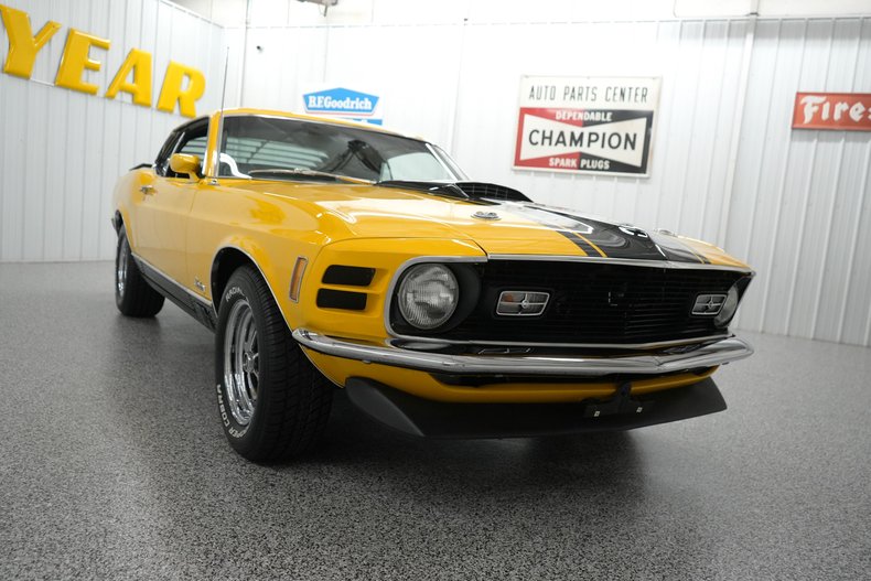 1970 Ford Mustang Mach 1 22
