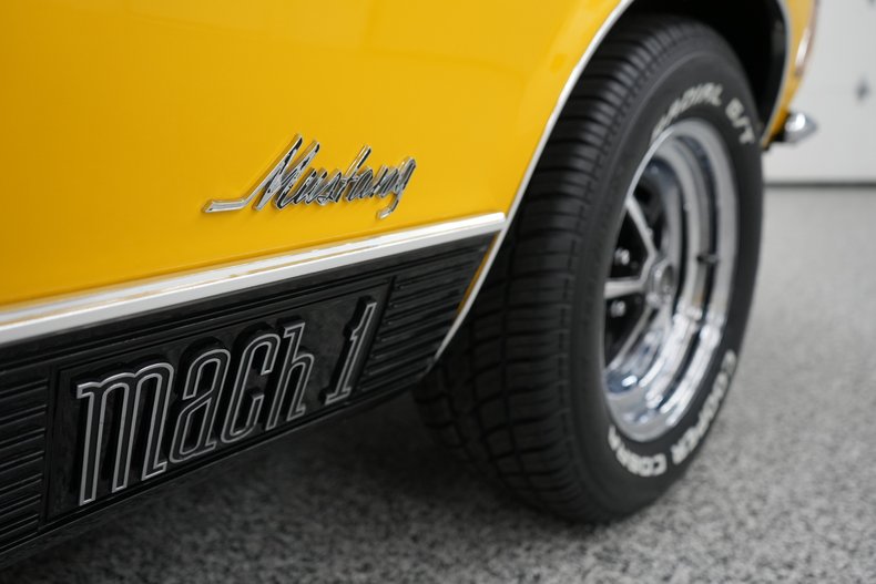 1970 Ford Mustang Mach 1 26