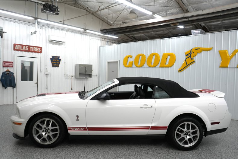 2008 Ford Mustang Convertible Shelby GT500 5