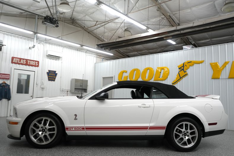 2008 Ford Mustang Convertible Shelby GT500 6