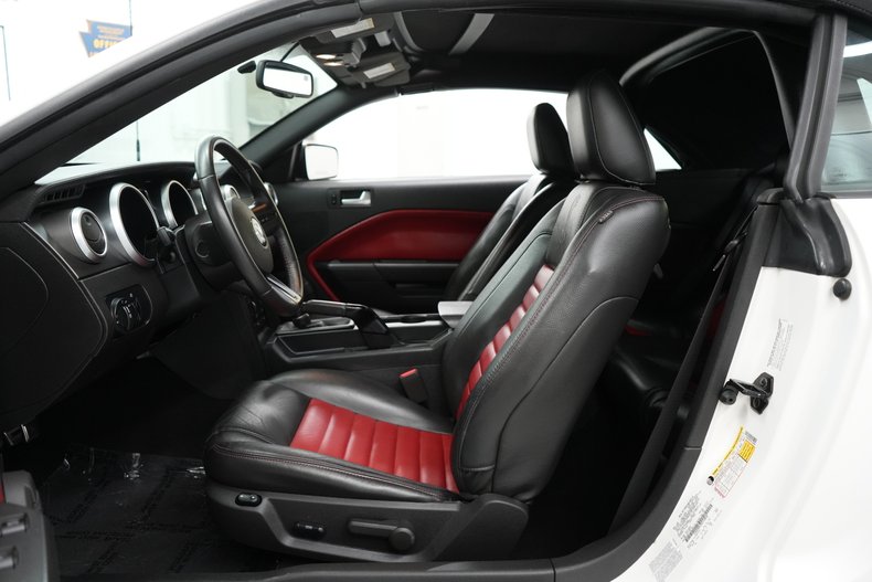 2008 Ford Mustang Convertible Shelby GT500 39