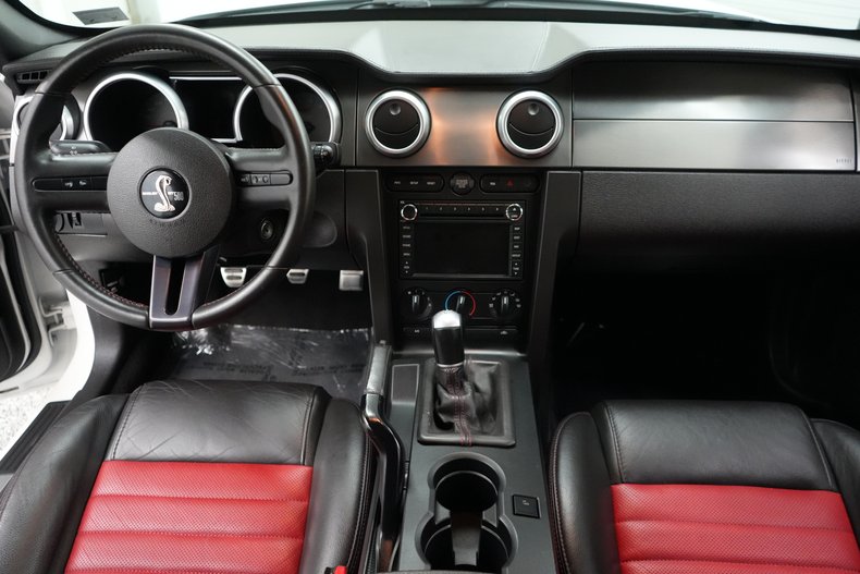 2008 Ford Mustang Convertible Shelby GT500 48