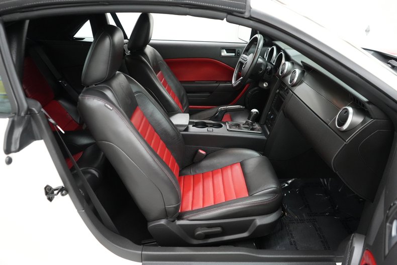 2008 Ford Mustang Convertible Shelby GT500 50