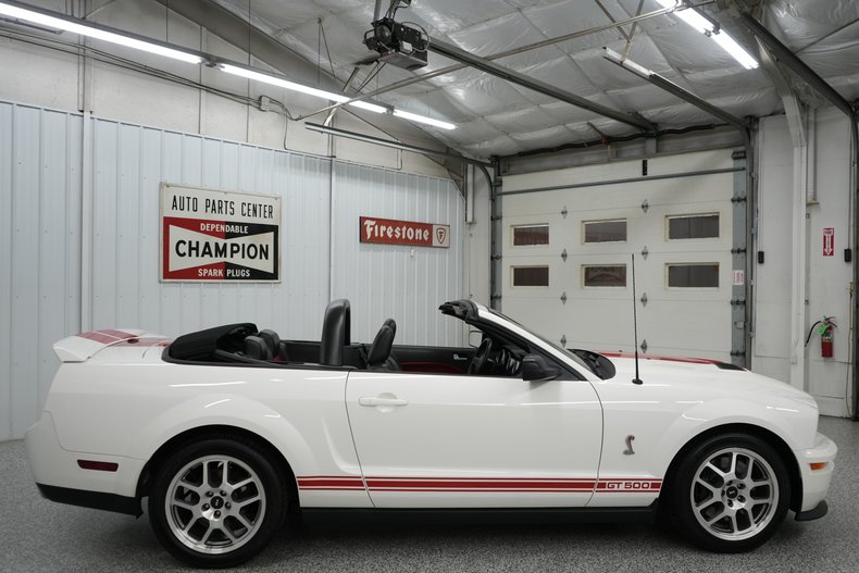 2008 Ford Mustang Convertible Shelby GT500 72