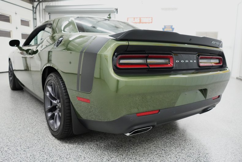 2023 Dodge Challenger R/T Scat Pack 8