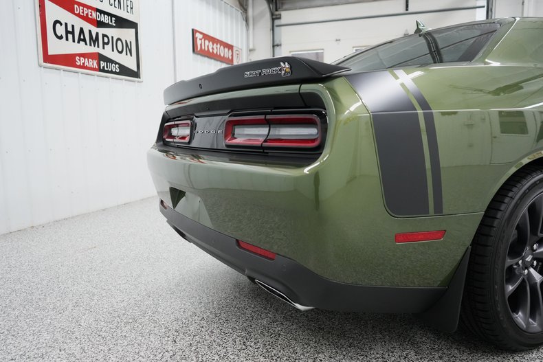 2023 Dodge Challenger R/T Scat Pack 13