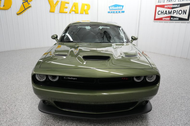 2023 Dodge Challenger R/T Scat Pack 28