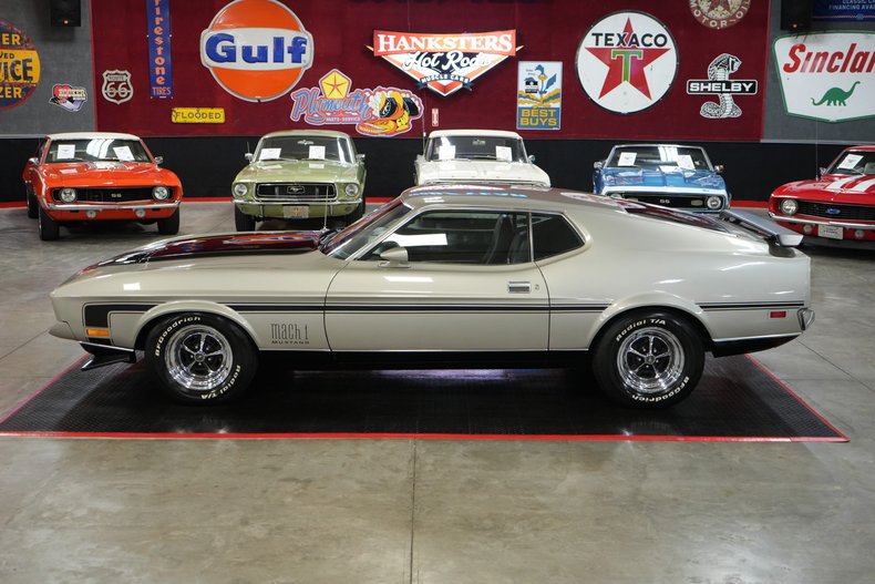 1972 Ford Mustang Mach 1 Fastback | Hanksters Hot Rods