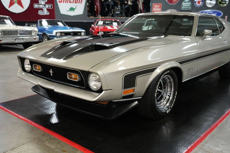 1972 Ford Mustang Mach 1 Fastback | Hanksters Hot Rods