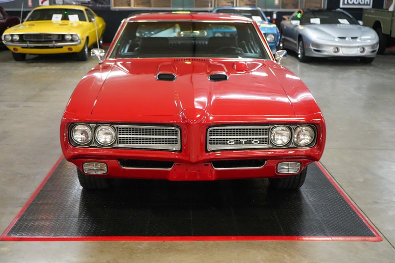 1969 Pontiac GTO 9