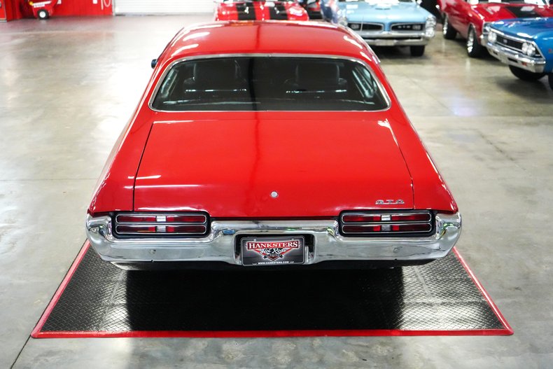 1969 Pontiac GTO 13