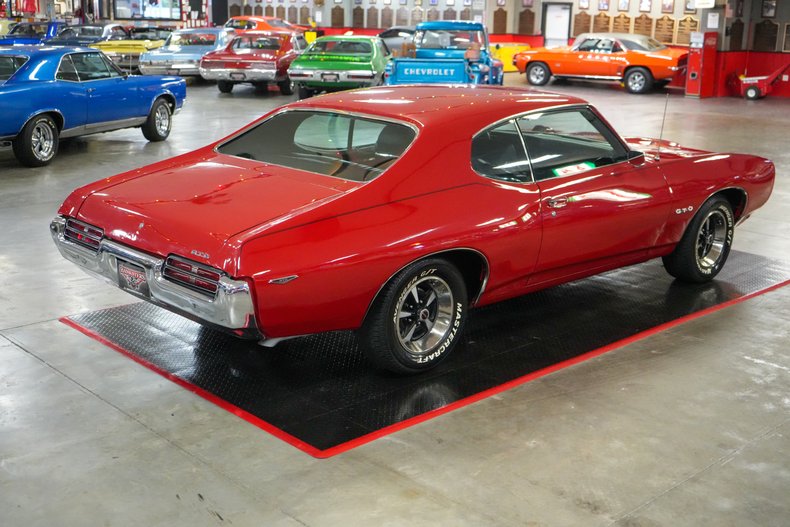 1969 Pontiac GTO 14