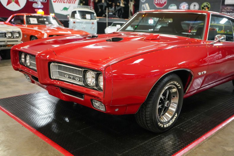 1969 Pontiac GTO 26