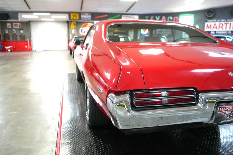 1969 Pontiac GTO 45