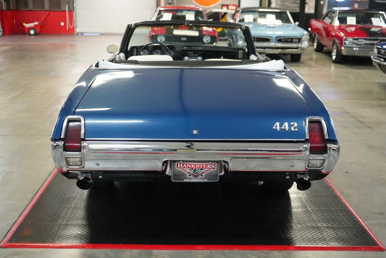 1969 Oldsmobile 442 Convertible 5
