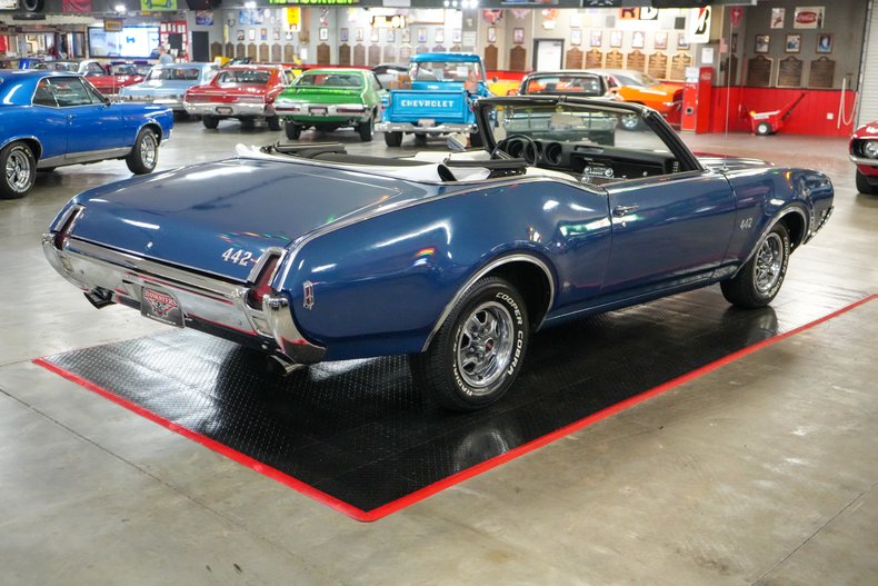 1969 Oldsmobile 442 Convertible 6