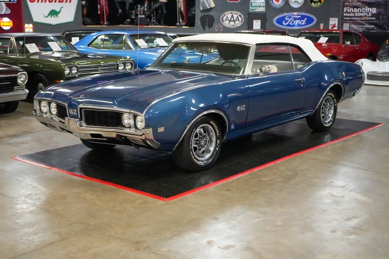 1969 Oldsmobile 442 Convertible 10