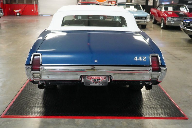 1969 Oldsmobile 442 Convertible 13