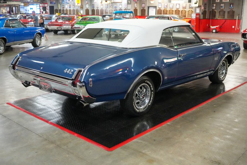 1969 Oldsmobile 442 Convertible 14
