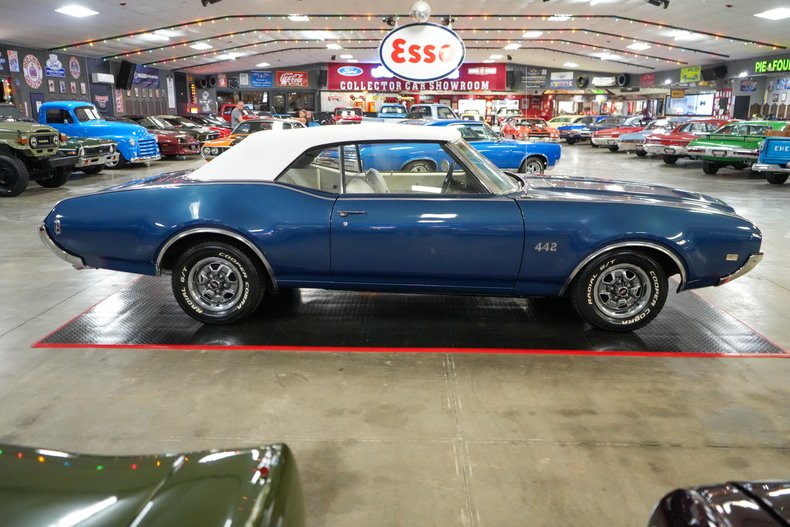 1969 Oldsmobile 442 Convertible 15