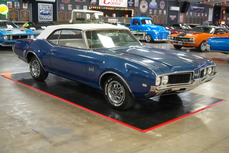1969 Oldsmobile 442 Convertible 16