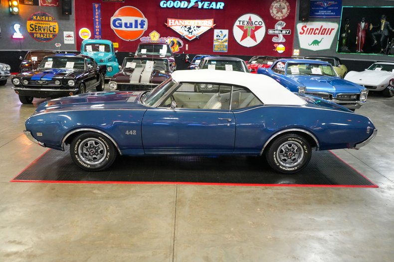 1969 Oldsmobile 442 Convertible 19