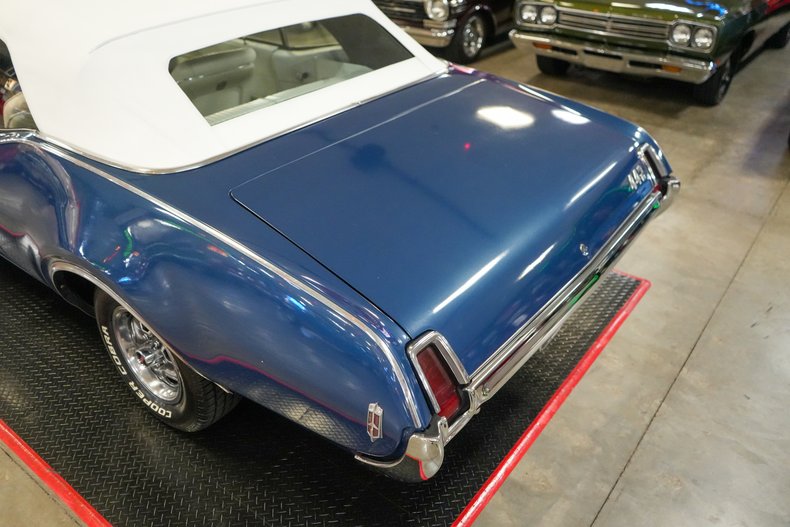 1969 Oldsmobile 442 Convertible 48