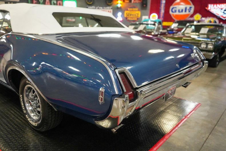 1969 Oldsmobile 442 Convertible 49
