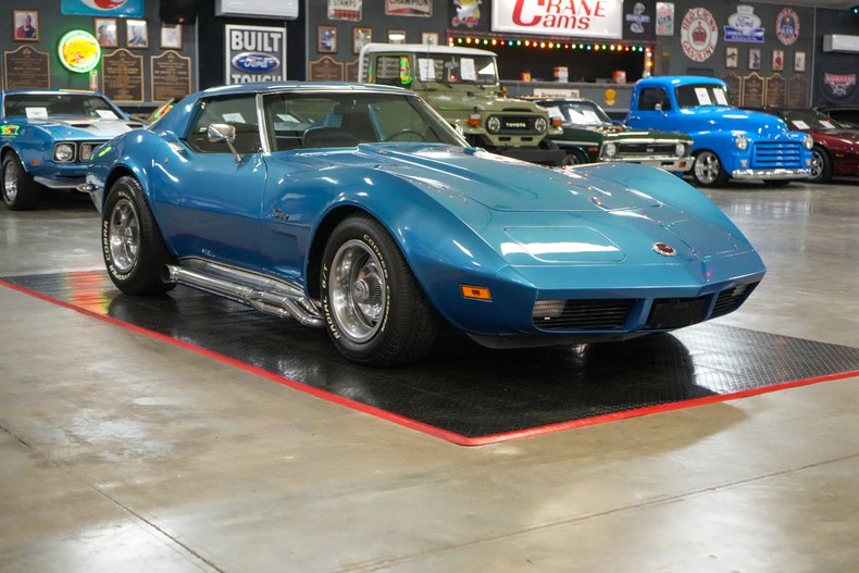 1973 Chevrolet Corvette Stingray 24