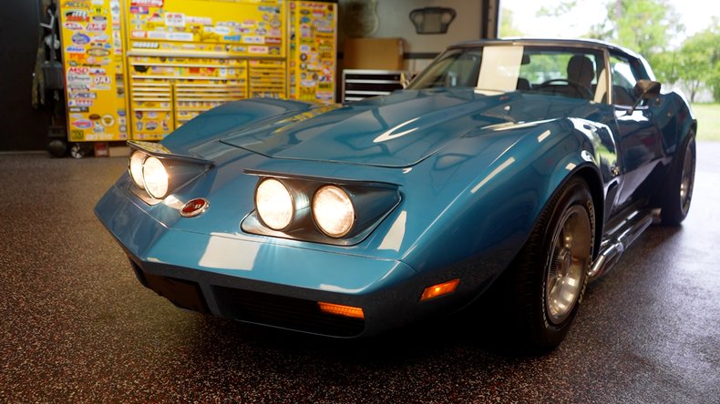1973 Chevrolet Corvette Stingray 37