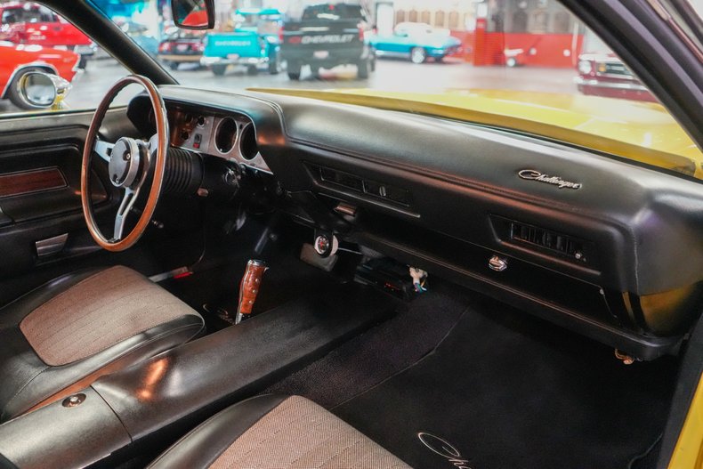 For Sale 1970 Dodge Challenger