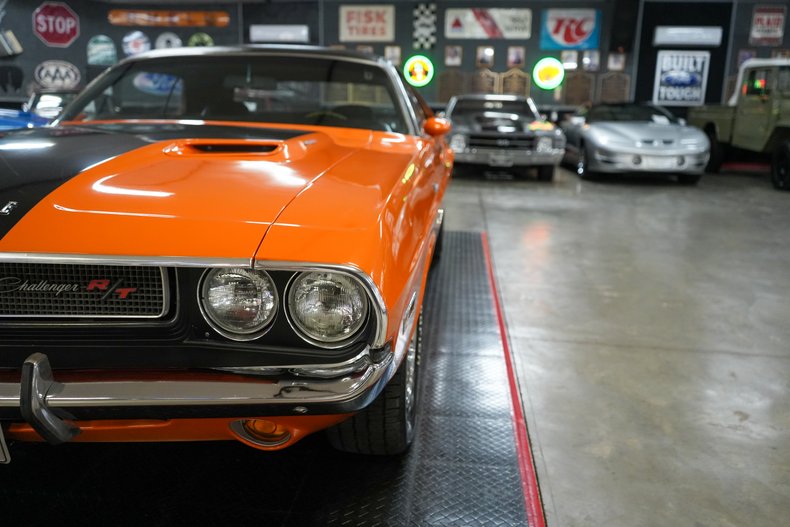 1970 Dodge Challenger R/T 27