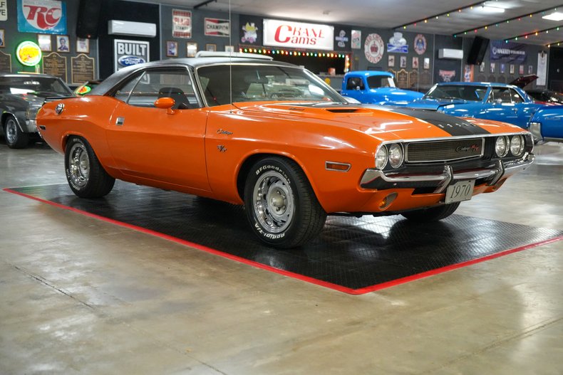 1970 Dodge Challenger R/T 24