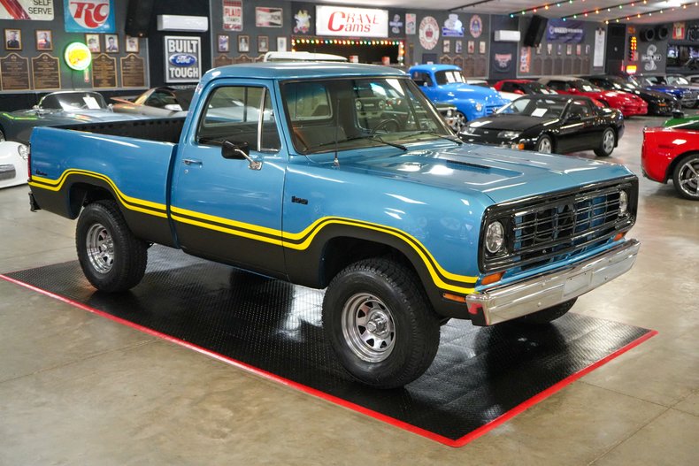 For Sale 1975 Dodge W100 Power Wagon 4x4